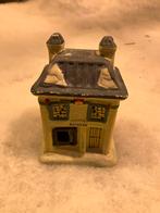 Kersthuisjes, Diversen, Kerst, Ophalen of Verzenden, Zo goed als nieuw