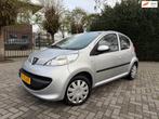 Peugeot 107 1.0-12V XS 5-deurs, AIRCO, Isofix, NAP, Toerente, Auto's, Peugeot, Voorwielaandrijving, Stof, Gebruikt, Zwart