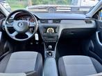 Skoda Rapid 1.2 TSI Greentech Elegance Businessline/NAVI/PSE, Auto's, Voorwielaandrijving, Euro 5, Gebruikt, Blauw