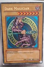 Yu-Gi-Oh! Dark Magician - SDY-E005, Hobby en Vrije tijd, Verzamelkaartspellen | Yu-gi-Oh!, Ophalen of Verzenden, Gebruikt, Losse kaart