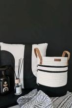 Design kussen, zwart en wit, nieuw, Ophalen of Verzenden, Nieuw, Overige kleuren, Vierkant