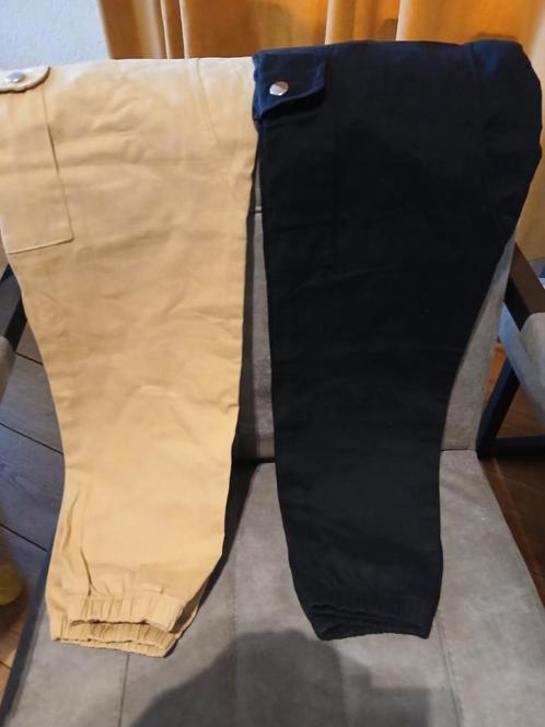 TWEE NIEUWE  KATOENEN DEGELIJKE BROEKEN MAAT M ...., Kleding | Dames, Broeken en Pantalons, Nieuw, Maat 38/40 (M), Ophalen of Verzenden