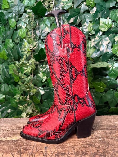 Nieuwe supergave laars Sancho maat 36, Kleding | Dames, Schoenen, Nieuw, Hoge laarzen, Rood, Ophalen of Verzenden