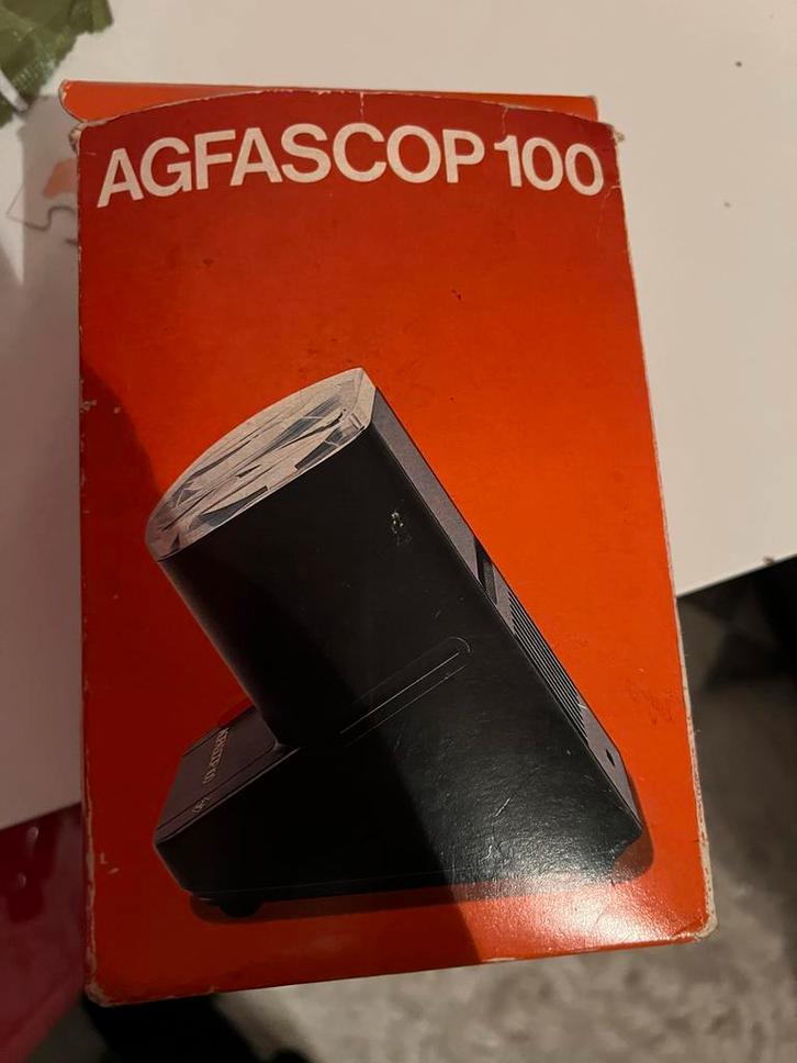 Agfascop 100 - Vintage Diaprojector, Audio, Tv en Foto, Diaprojectors, Gebruikt, Met scherm, Ophalen of Verzenden