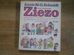 Annie M.G. Schmidt Ziezo, Boeken, Fictie algemeen, Jongen of Meisje, Ophalen of Verzenden, Zo goed als nieuw
