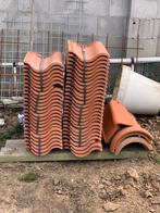 Nieuwe dakpannen 50 stuks. 2 nokvorsten. 2 gevelpannen, Doe-het-zelf en Verbouw, Dakpannen en Dakbedekking, Ophalen, Steen of Klei