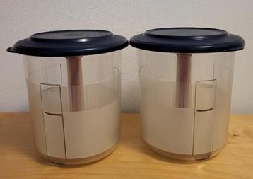 Tupperware zuurpot (eventueel 2) beschikbaar voor biedingen