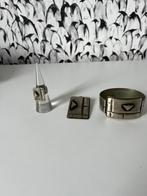 Menno Meijer (1930-2022) - sieradenset, Sieraden, Tassen en Uiterlijk, Verzenden, Zo goed als nieuw, Zilver, Staal
