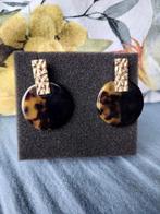 Elegante oorbellen, Ophalen of Verzenden, Zo goed als nieuw, Zwart, Overige materialen