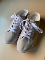 Nieuwe beige Instappers - Maat 38, Vivance, Nieuw, Ophalen of Verzenden, Instappers
