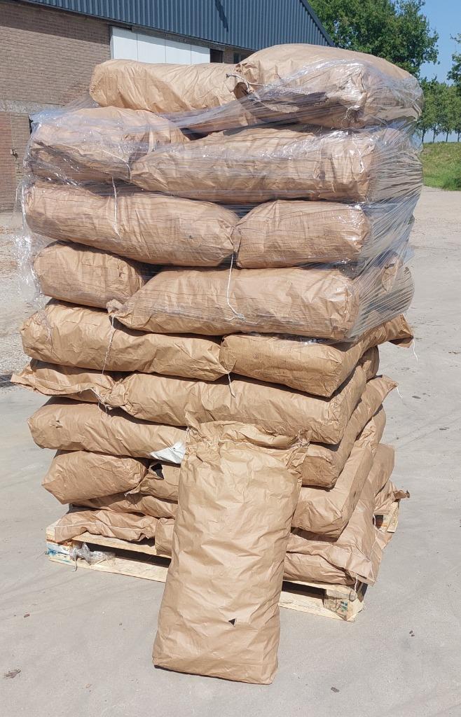 100% kwaliteits houtskool, Tuin en Terras, Houtskoolbarbecues, Nieuw, Ophalen