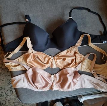 3 bh's van Chantelle - maat 75C beschikbaar voor biedingen