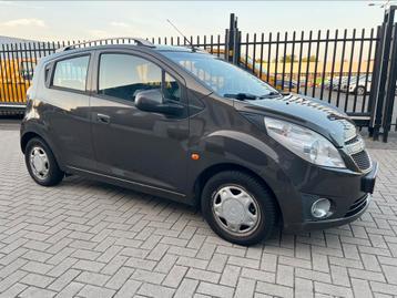 Chevrolet Spark 1.0 Bifuel / Airco Carplay Android Bluetooth beschikbaar voor biedingen