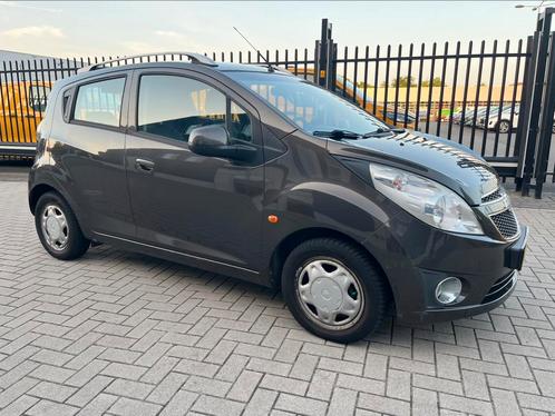 Chevrolet Spark 1.0 Bifuel / Airco Carplay Android Bluetooth, Auto's, Chevrolet, Bedrijf, Spark, ABS, Airbags, Airconditioning