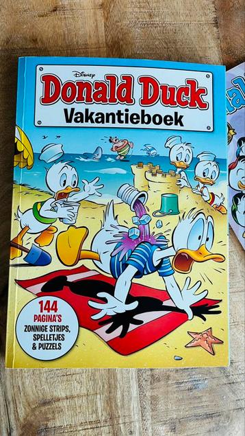 Donald Duck vakantieboek beschikbaar voor biedingen