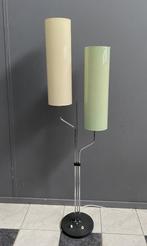 60 jaren LIDOKOV vloer lamp 2 grote kokers zacht groen crème, Huis en Inrichting, Lampen | Vloerlampen, Ophalen, Vintage, 150 tot 200 cm
