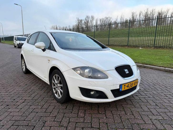 SEAT Leon 1.2 TSI Ecomotive Businessline COPA, T-438-VH, Auto's, Seat, Bedrijf, Leon, Overige brandstoffen, Euro 5, MPV, Handgeschakeld