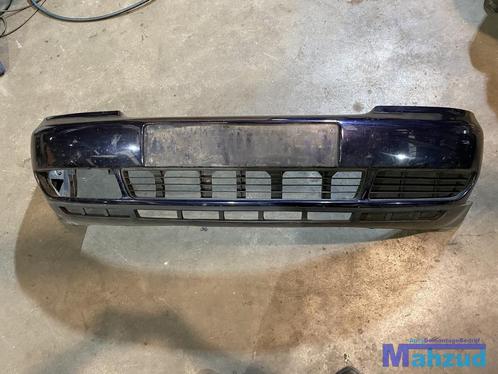 Volkswagen POLO 6N Blauw voorbumper LC5H, Auto-onderdelen, Carrosserie en Plaatwerk, Bumper, Volkswagen, Voor, Gebruikt, Ophalen of Verzenden