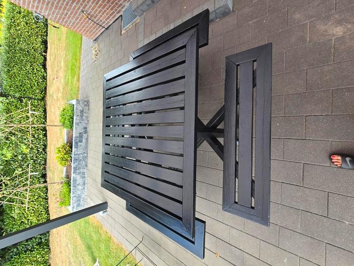 Massieve picknicktafel 8 personen, Tuin en Terras, Tuintafels, Zo goed als nieuw, Vierkant, Hout, Ophalen