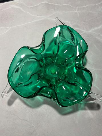 Murano glazen schaal met originele sticker beschikbaar voor biedingen