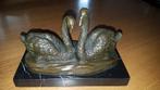 Bronzen Beeld met twee Zwanen, Antiek en Kunst, Ophalen of Verzenden