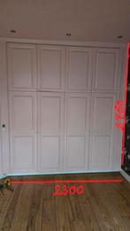 Grote roze kast met veel opbergruimte, Ophalen, Overige materialen, 200 cm of meer, Met hangruimte