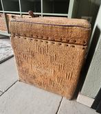 Retro poef!, Ophalen, Gebruikt, Vierkant, Kunststof