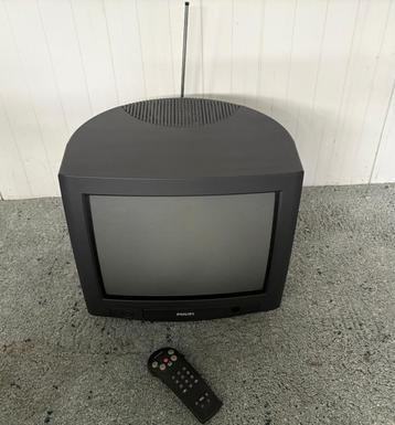 Philips 17 inch CRT tv + remote beschikbaar voor biedingen