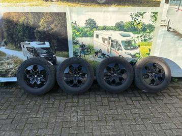 Ford 16 inch velgenset met Continental banden - Nieuwstaat beschikbaar voor biedingen