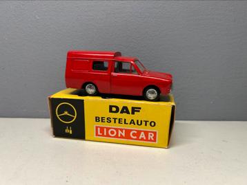 Lion toys car Daf 33 bestelauto type 1 rood MIB 1:43 beschikbaar voor biedingen