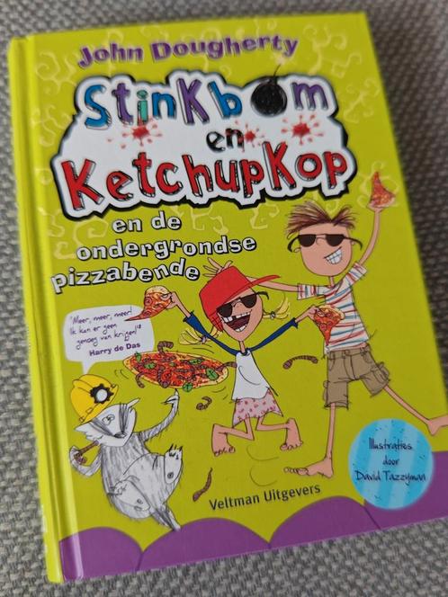 Stinkbom en ketchupkop en de ondergrondse pizzabende, Boeken, Kinderboeken | Jeugd | onder 10 jaar, Zo goed als nieuw, Ophalen of Verzenden