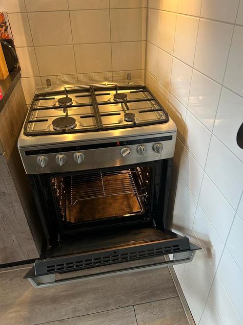 Inventum Gasfornuis met Etna Afzuigkap, Witgoed en Apparatuur, Fornuizen, Gebruikt, Vrijstaand, Gas, 4 kookzones, 85 tot 90 cm