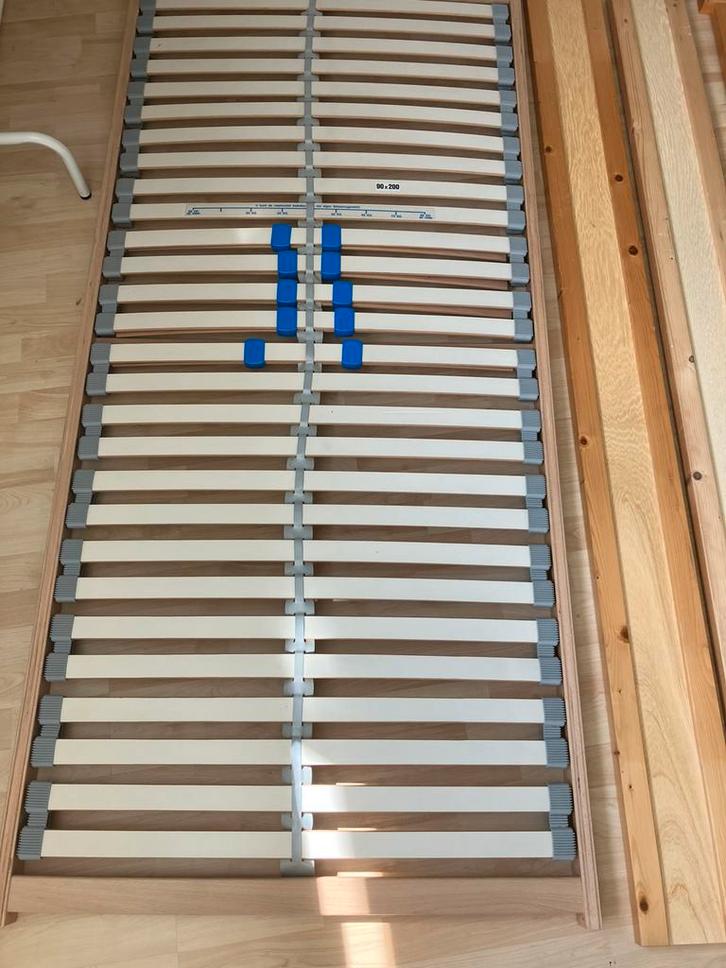 Lattenbodem Lundia 90 x 200 cm met bedombouw, Huis en Inrichting, Slaapkamer | Matrassen en Bedbodems, Gebruikt, 90 cm, Eenpersoons