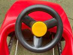 Rode trapauto, Kinderen en Baby's, Speelgoed | Buiten | Voertuigen en Loopfietsen, Ophalen, Gebruikt, Trapvoertuig