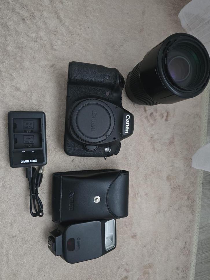 Canon EOS 6D met Tamron 70-300mm lens, Audio, Tv en Foto, Fotocamera's Digitaal, Gebruikt, Spiegelreflex, Canon, 4 t/m 7 keer