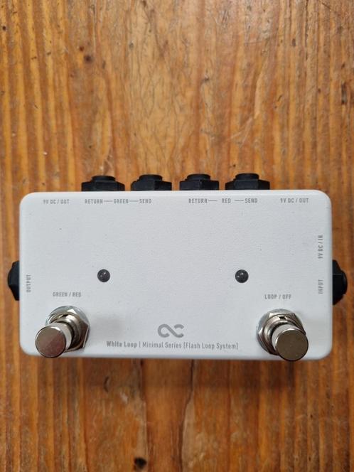 One Control White Loop A/B switch looper, Muziek en Instrumenten, Effecten, Zo goed als nieuw, Ophalen of Verzenden