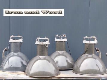 Oude industriele vintage Franse MAZDA lamp H40 D28 beschikbaar voor biedingen