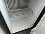 Kleine Koelkast - Compact en Handig. Merk Dometic, Caravans en Kamperen, Kampeeraccessoires, Ophalen, Gebruikt