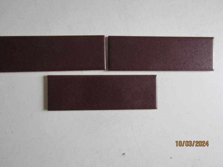 mooie zwarte tegelstrips, ook in het geel., Doe-het-zelf en Verbouw, Tegels, Nieuw, Wandtegels, Keramiek, Minder dan 20 cm, Minder dan 20 cm