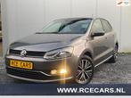 Volkswagen Polo 1.0 Comfortline Allstar Navigatie Parkpilot, Auto's, Volkswagen, Voorwielaandrijving, Stof, Gebruikt, USB