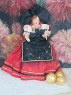 Oude Franse pop – Petitcollin, Antiek en Kunst, Ophalen of Verzenden