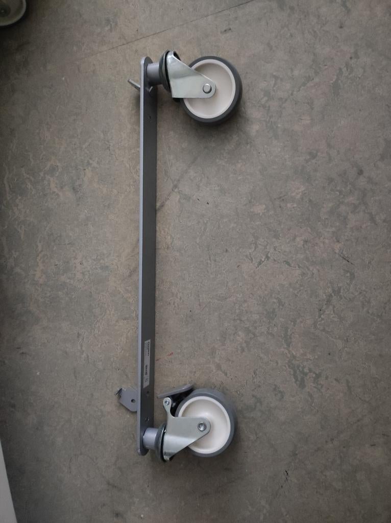 7x Expedit/Kallax Onderstel met Wielen, Huis en Inrichting, Kasten | Boekenkasten, Ophalen, Gebruikt