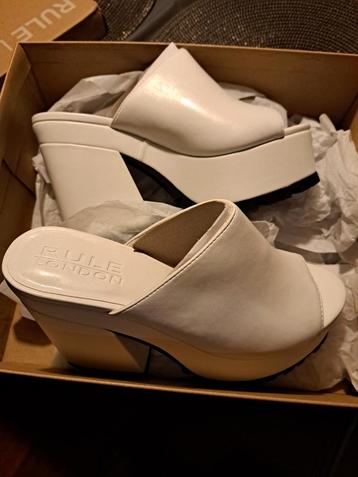 Platteau Hakken Maat 37 - Feestdagen! beschikbaar voor biedingen