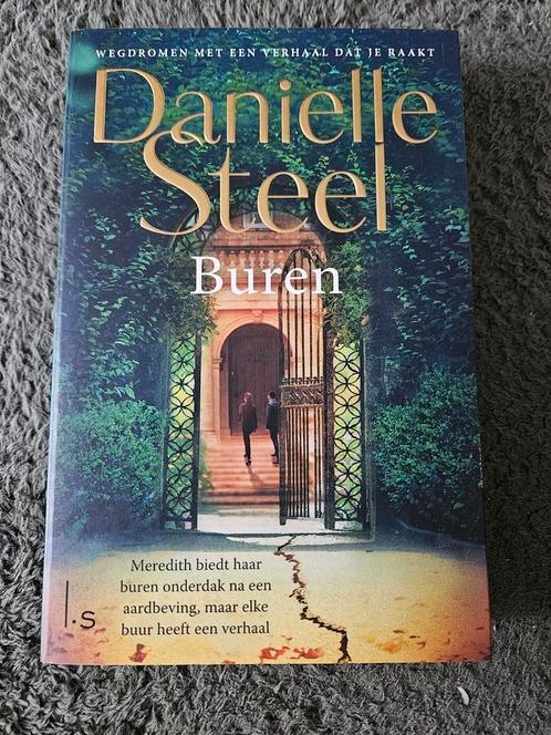 Danielle Steel Buren, Boeken, Romans, Zo goed als nieuw, Nederland, Ophalen of Verzenden