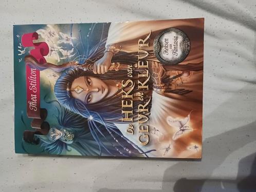 Thea Stilton - De heks van geur en kleur, Boeken, Kinderboeken | Jeugd | 10 tot 12 jaar, Zo goed als nieuw, Ophalen of Verzenden