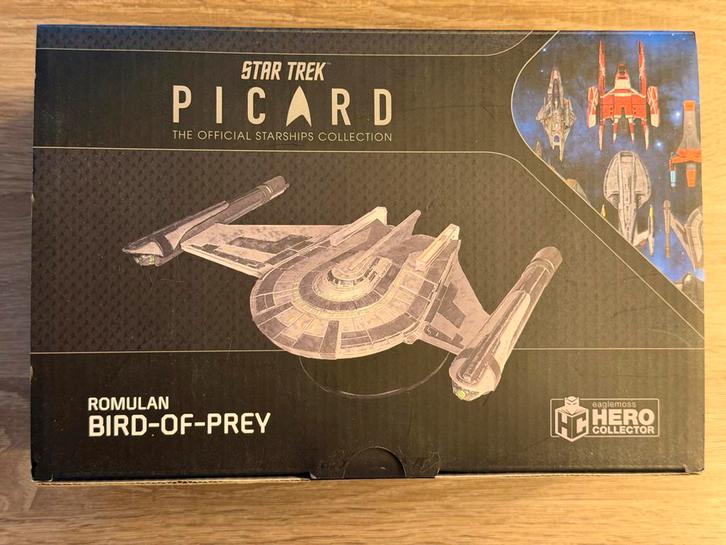 Star Trek Romulan Bird-of-Prey Eaglemoss, Verzamelen, Film en Tv, Nieuw, Tv, Beeldje, Replica of Model, Ophalen of Verzenden