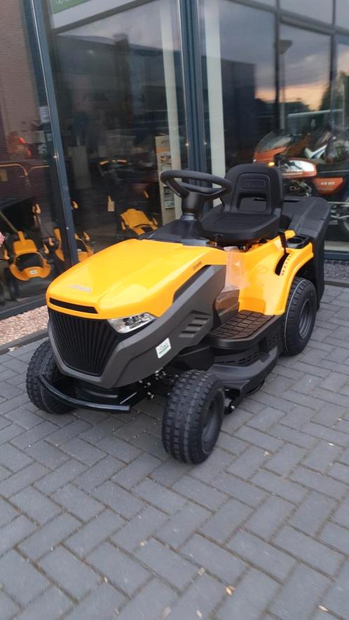 Stiga estate  zitmaaier  384m  nieuw, Tuin en Terras, Zitmaaiers, Nieuw, 90 tot 120 cm, Ophalen of Verzenden