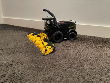 New Holland Black Yellow Bull Marge Models 1/32 beschikbaar voor biedingen