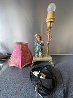 Vintage Hummel Lamp met Kap, Ophalen