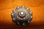 GROTE ZILVEREN ZEEUWSE KNOOP ALS SPELD, Antiek en Kunst, Ophalen of Verzenden, Zilver